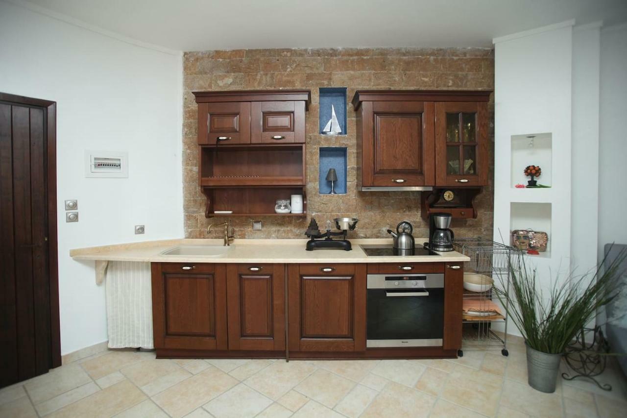 Beautiful Studio In Traditional Afytos Halkidiki-Uvc Sterilized Eksteriør bilde